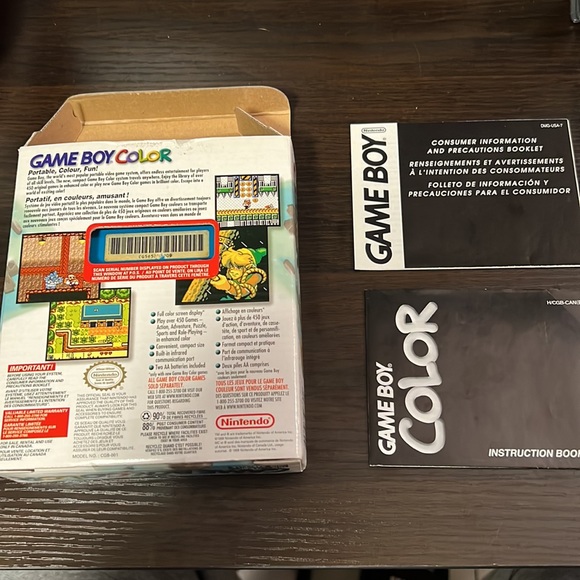 Nintendo Gameboy Color Teal in box - Picture 5 of 5
